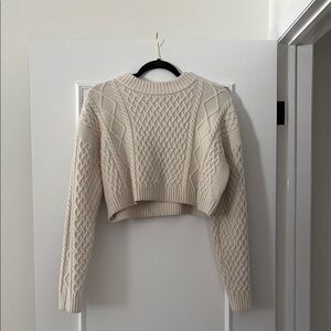 H&M Cropped Cable Knit Cream Sweater